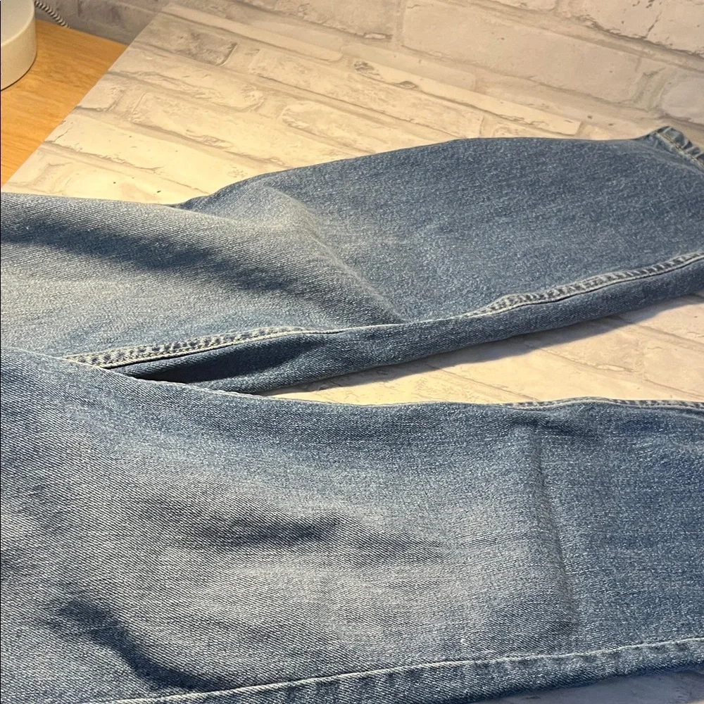 Levi's Men's Classic Straight Blue Jeans 511 waist 28 length 29 cotton